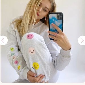 SMILEY SWEATPANTS SMALL